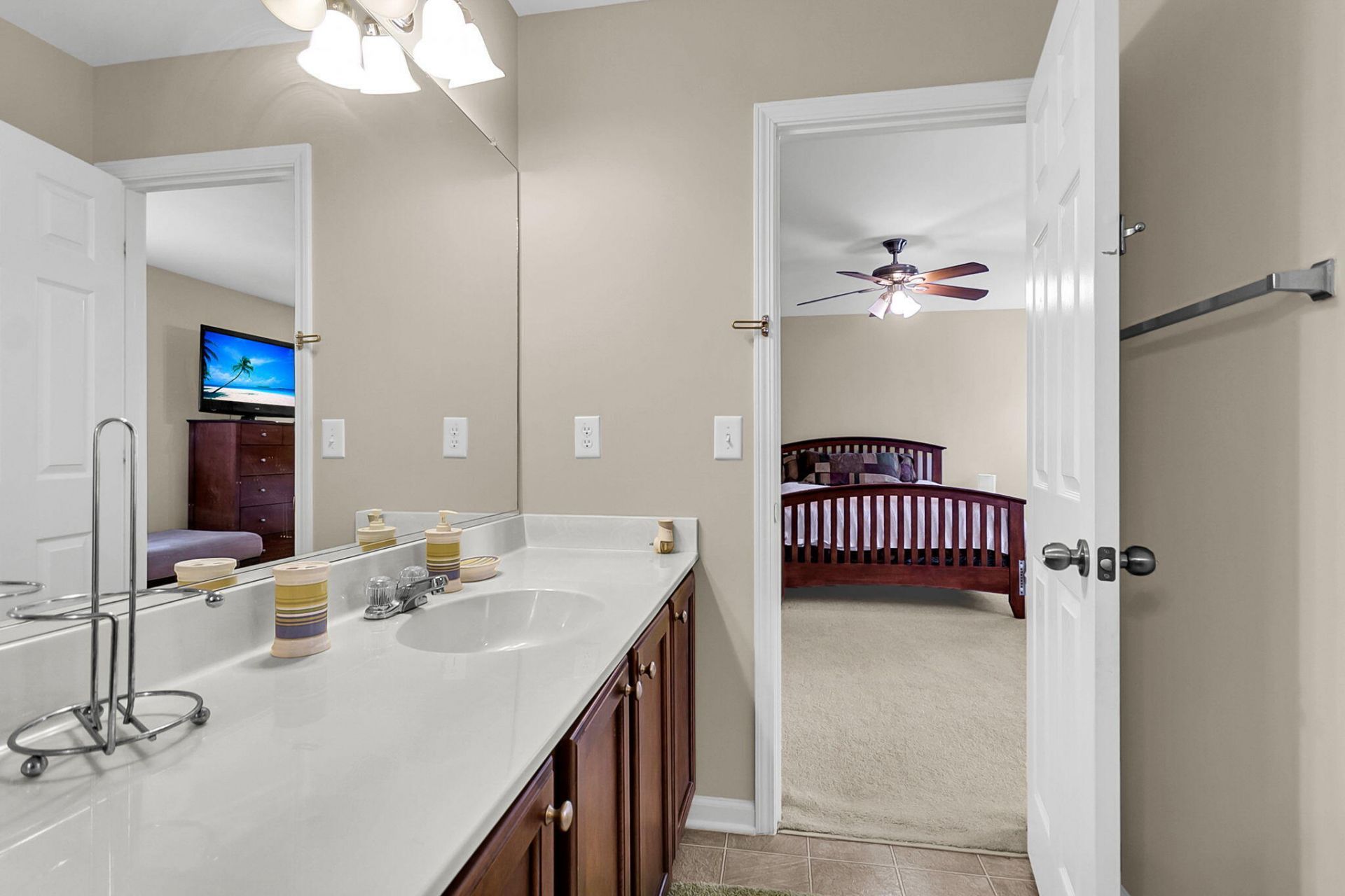 210 Sabal Palmetto Court Photo 46