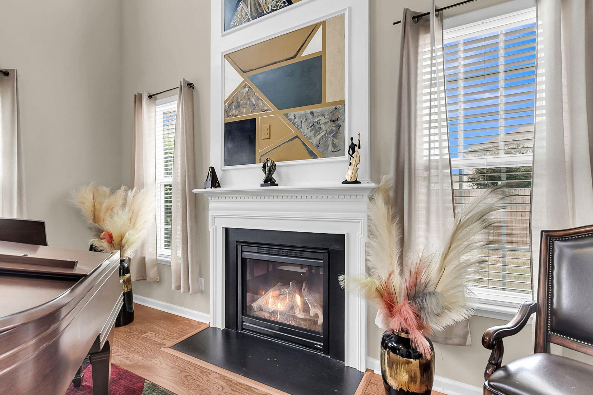 210 Sabal Palmetto Court Photo 8