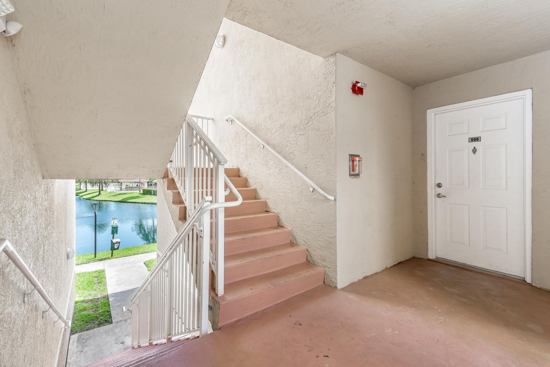 2600 S University Drive, Unit 208, Davie, FL 33328 Photo