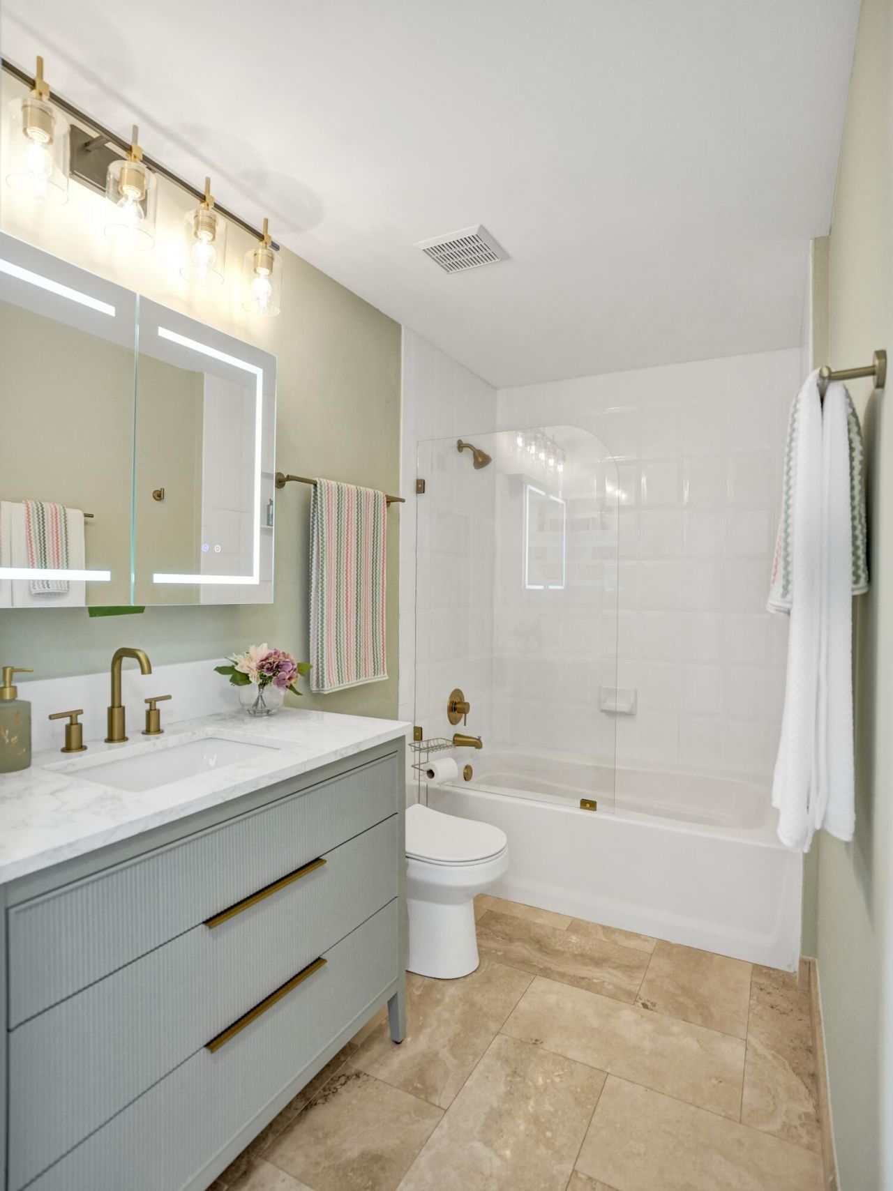 616 Clearwater Park Road, Unit 1107, West Palm Beach, FL 33401 Photo