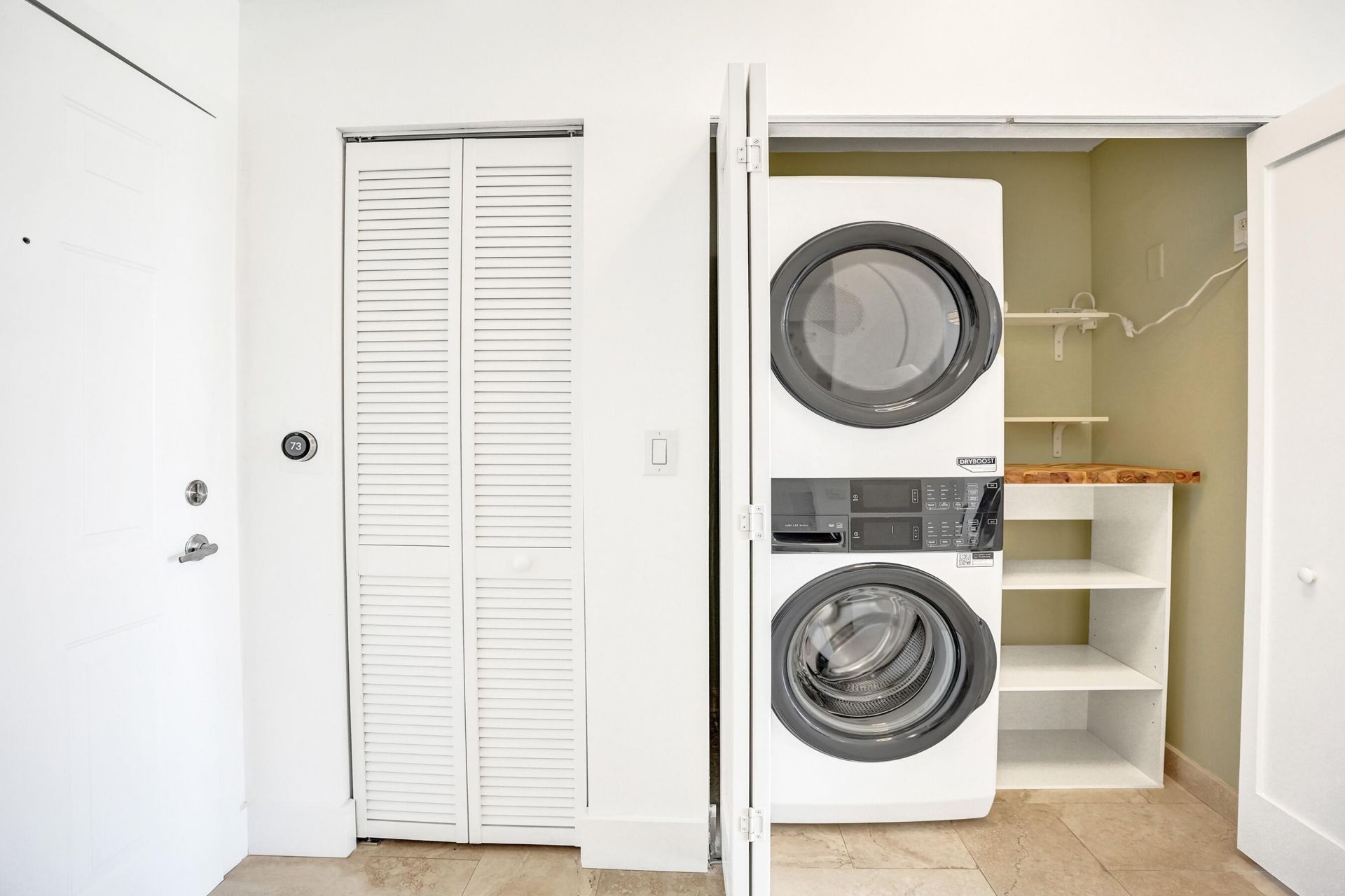 616 Clearwater Park Road, Unit 1107, West Palm Beach, FL 33401 Photo