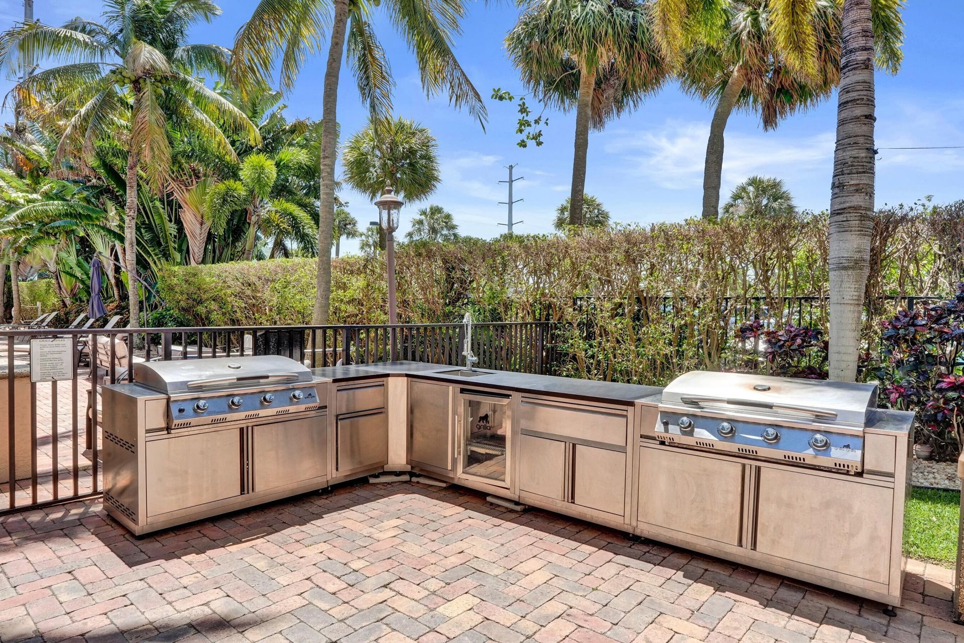 616 Clearwater Park Road, Unit 1107, West Palm Beach, FL 33401 Photo