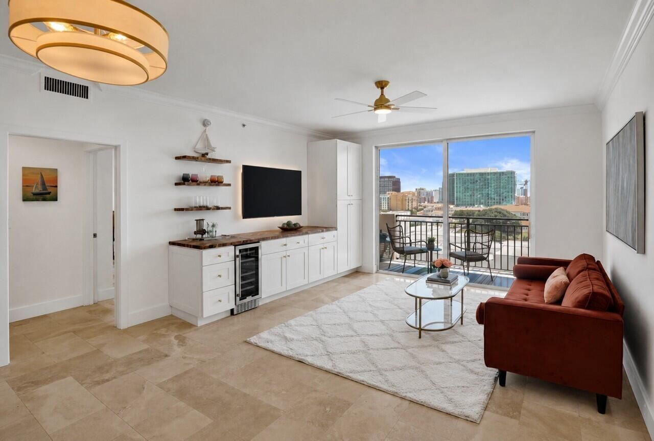 616 Clearwater Park Road, Unit 1107, West Palm Beach, FL 33401 Photo