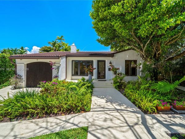 739 Lakeview Dr, Miami Beach, FL 33140