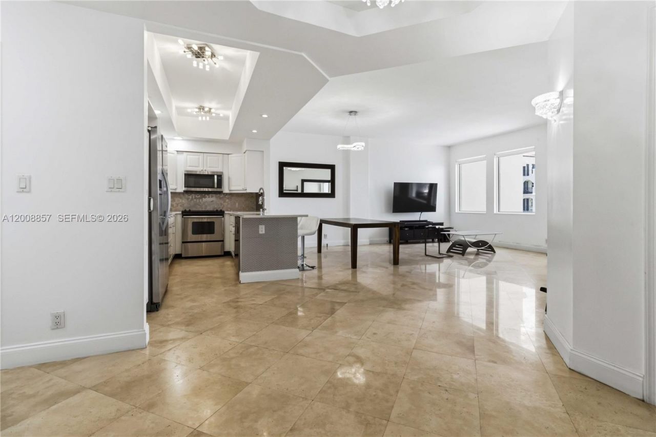 3700 Island Blvd, Unit C307, Aventura, FL 33160 Photo