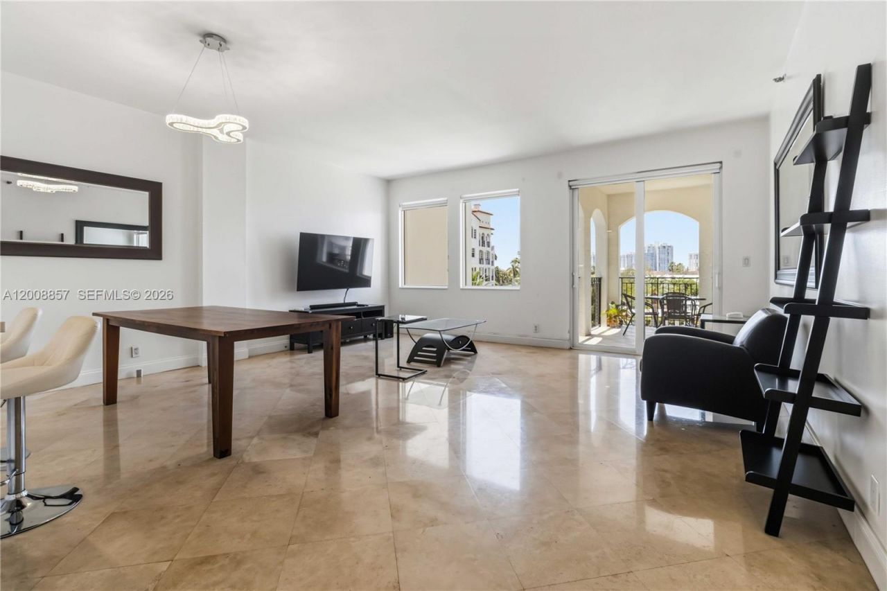 3700 Island Blvd, Unit C307, Aventura, FL 33160 Photo