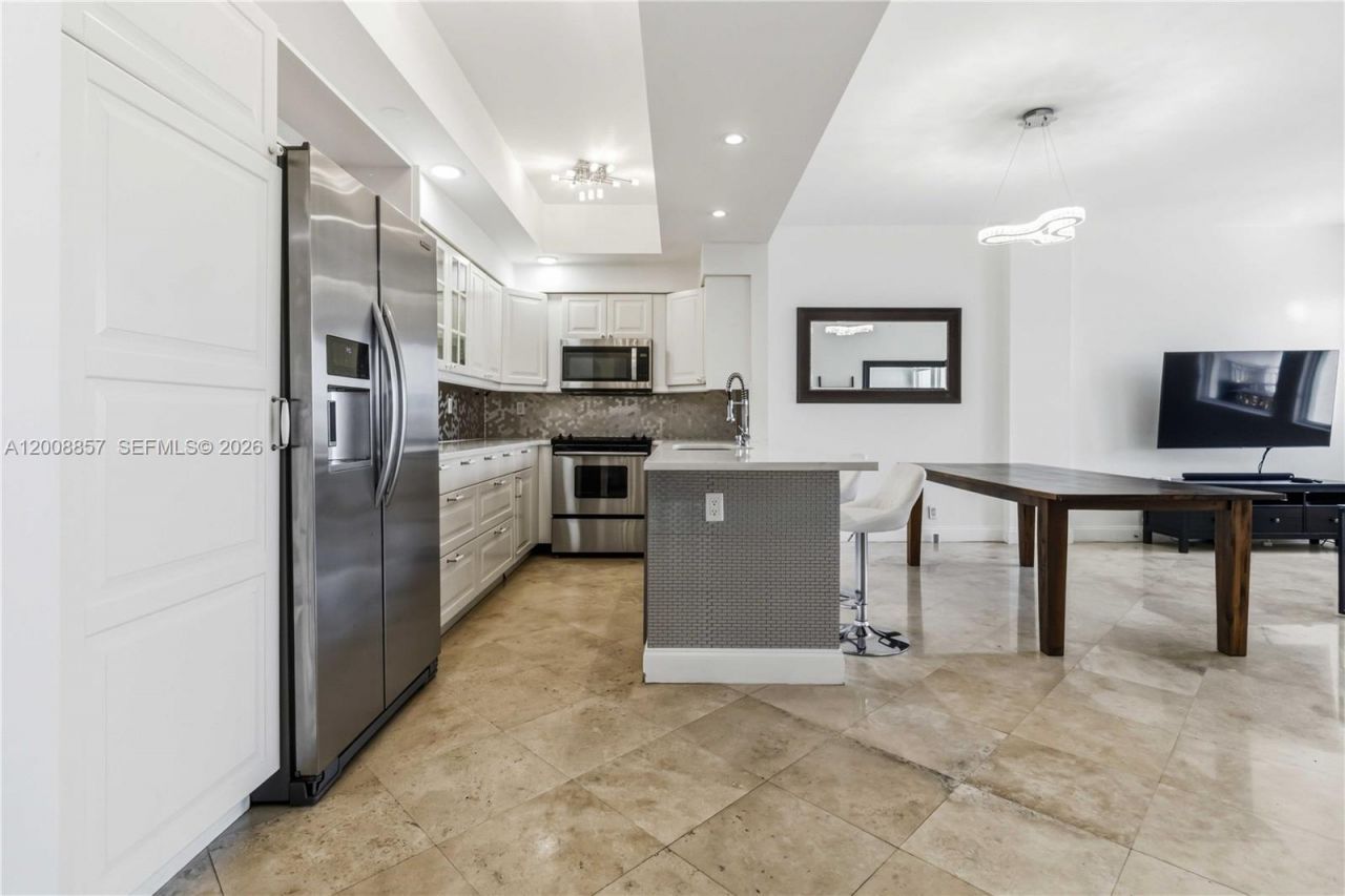3700 Island Blvd, Unit C307, Aventura, FL 33160 Photo