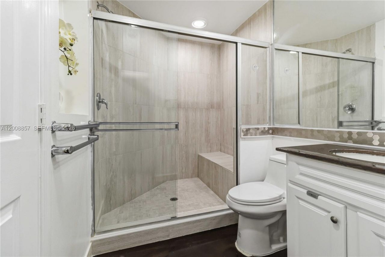 3700 Island Blvd, Unit C307, Aventura, FL 33160 Photo
