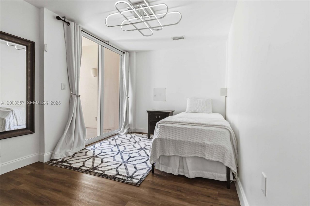 3700 Island Blvd, Unit C307, Aventura, FL 33160 Photo