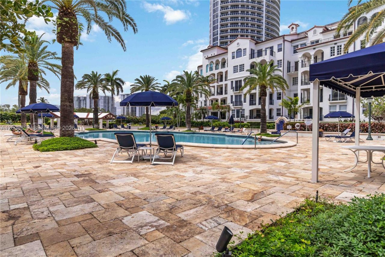 3700 Island Blvd, Unit C307, Aventura, FL 33160 Photo