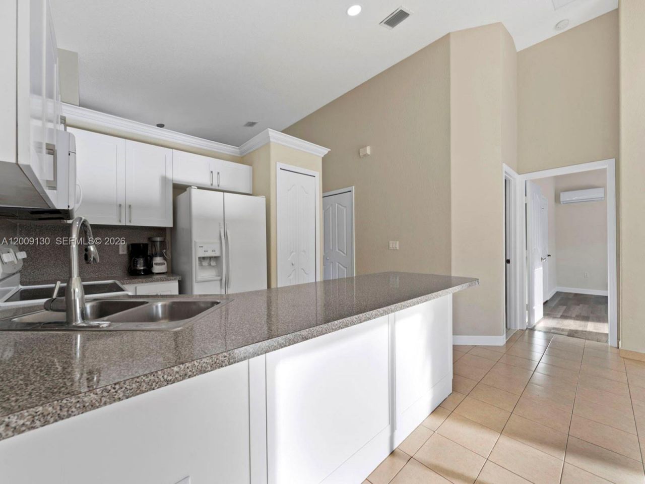 704 SE 14th Pl , Homestead, FL 33033 Photo