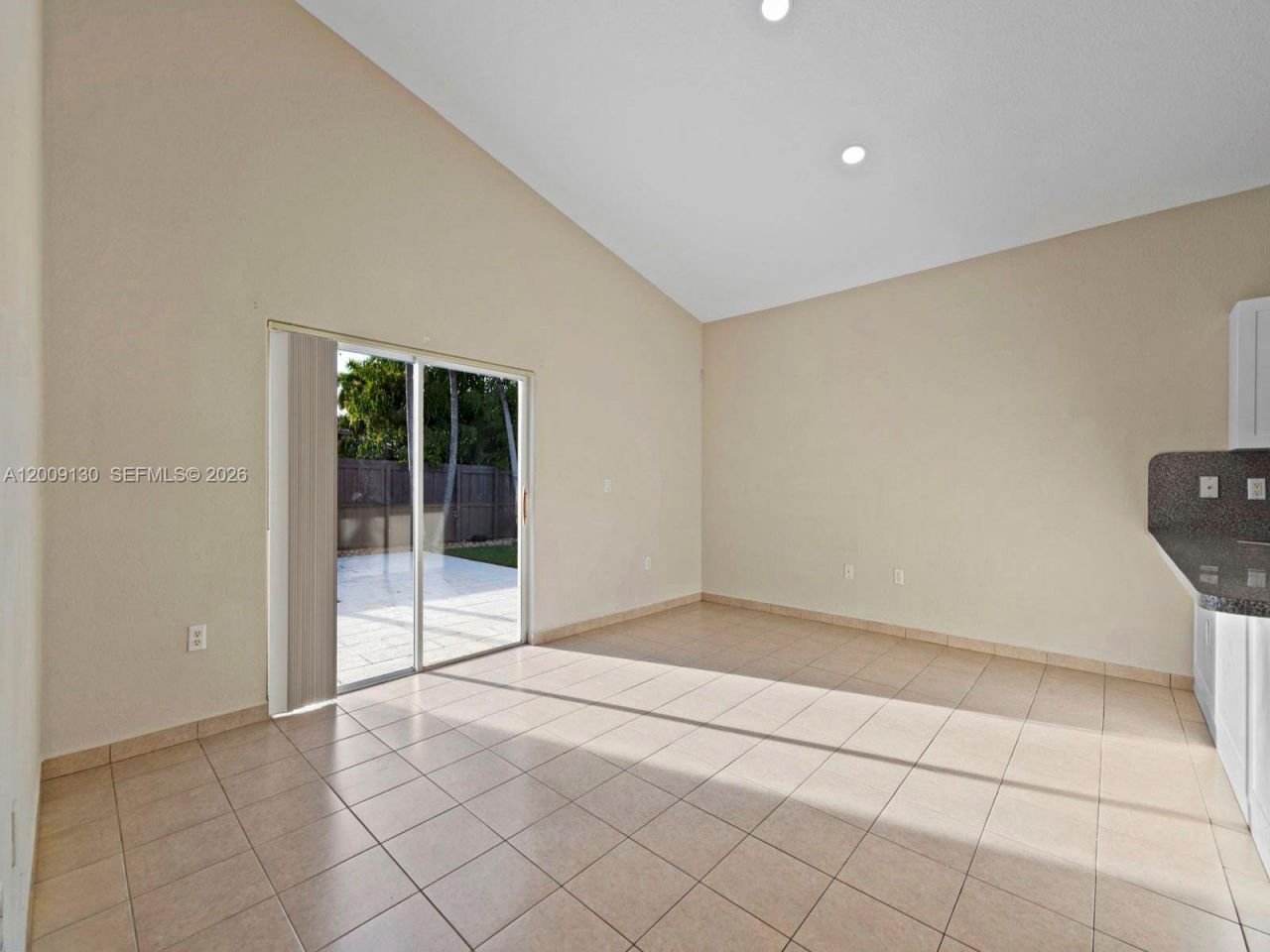 704 SE 14th Pl , Homestead, FL 33033 Photo