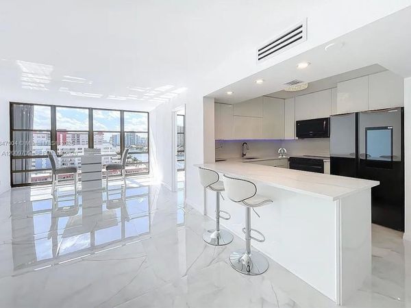 2017 S Ocean Dr, Unit 1206, Hallandale Beach, FL 33009