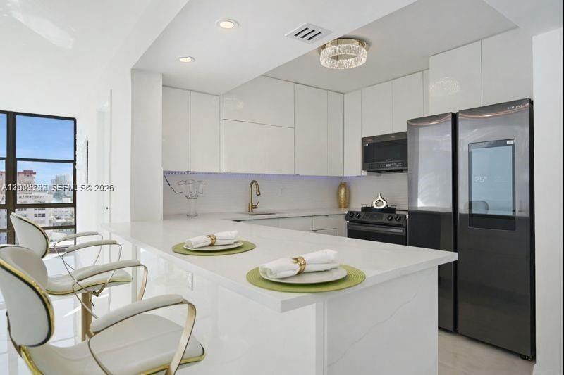 2017 S Ocean Dr, Unit 1206, Hallandale Beach, FL 33009 Photo