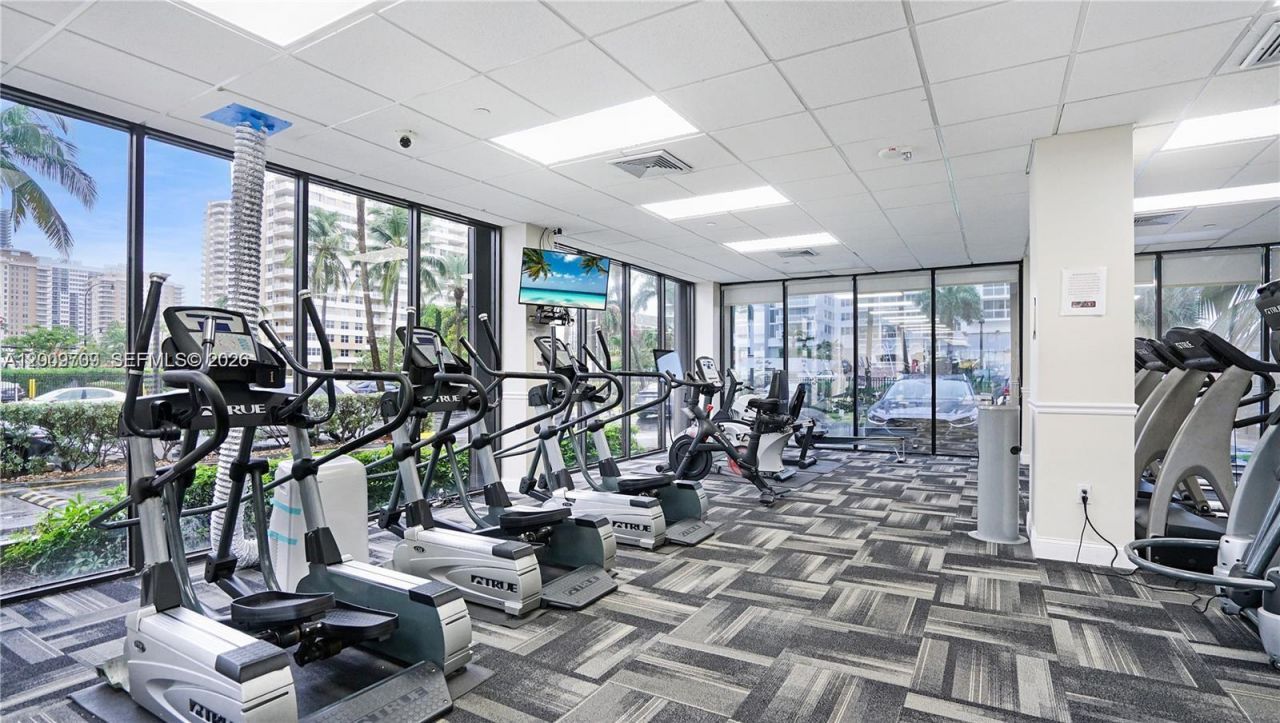 2017 S Ocean Dr, Unit 1206, Hallandale Beach, FL 33009 Photo