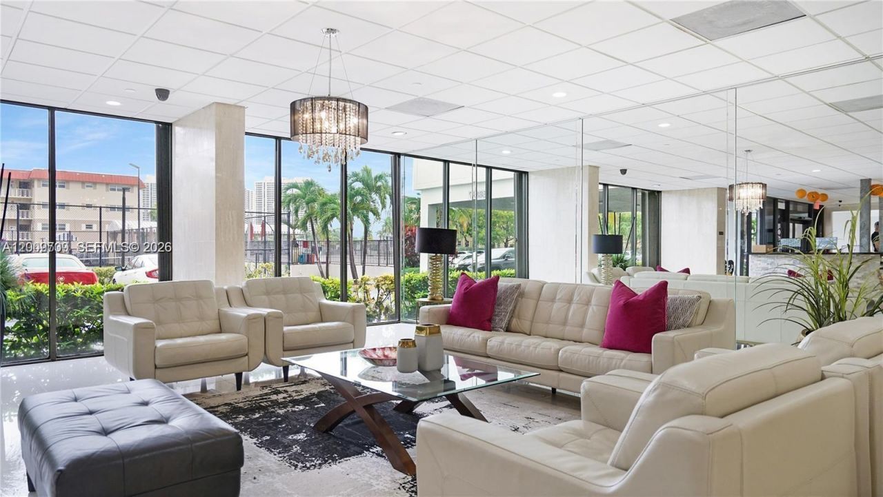 2017 S Ocean Dr, Unit 1206, Hallandale Beach, FL 33009 Photo