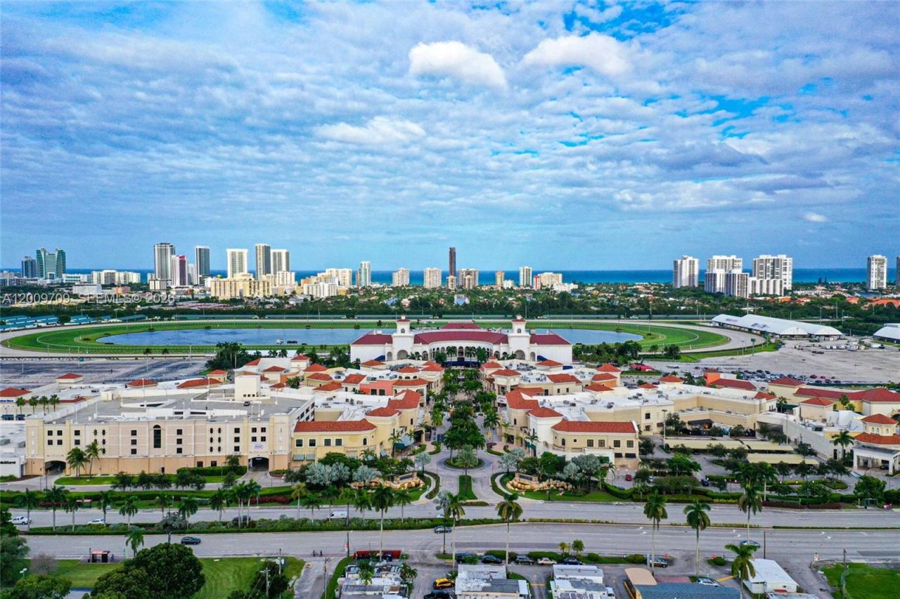 2017 S Ocean Dr, Unit 1206, Hallandale Beach, FL 33009 Photo