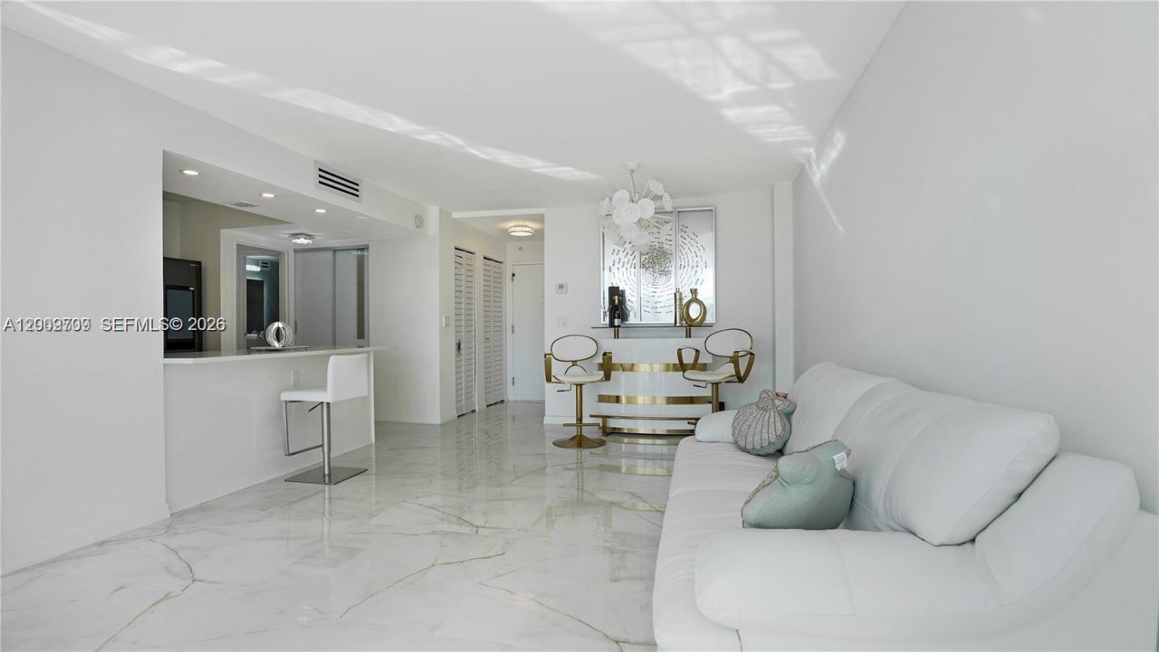 2017 S Ocean Dr, Unit 1206, Hallandale Beach, FL 33009 Photo