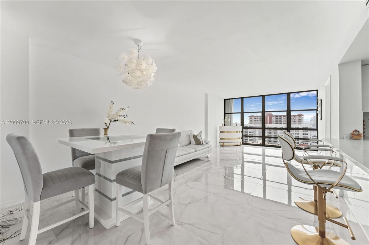 2017 S Ocean Dr, Unit 1206, Hallandale Beach, FL 33009 Photo