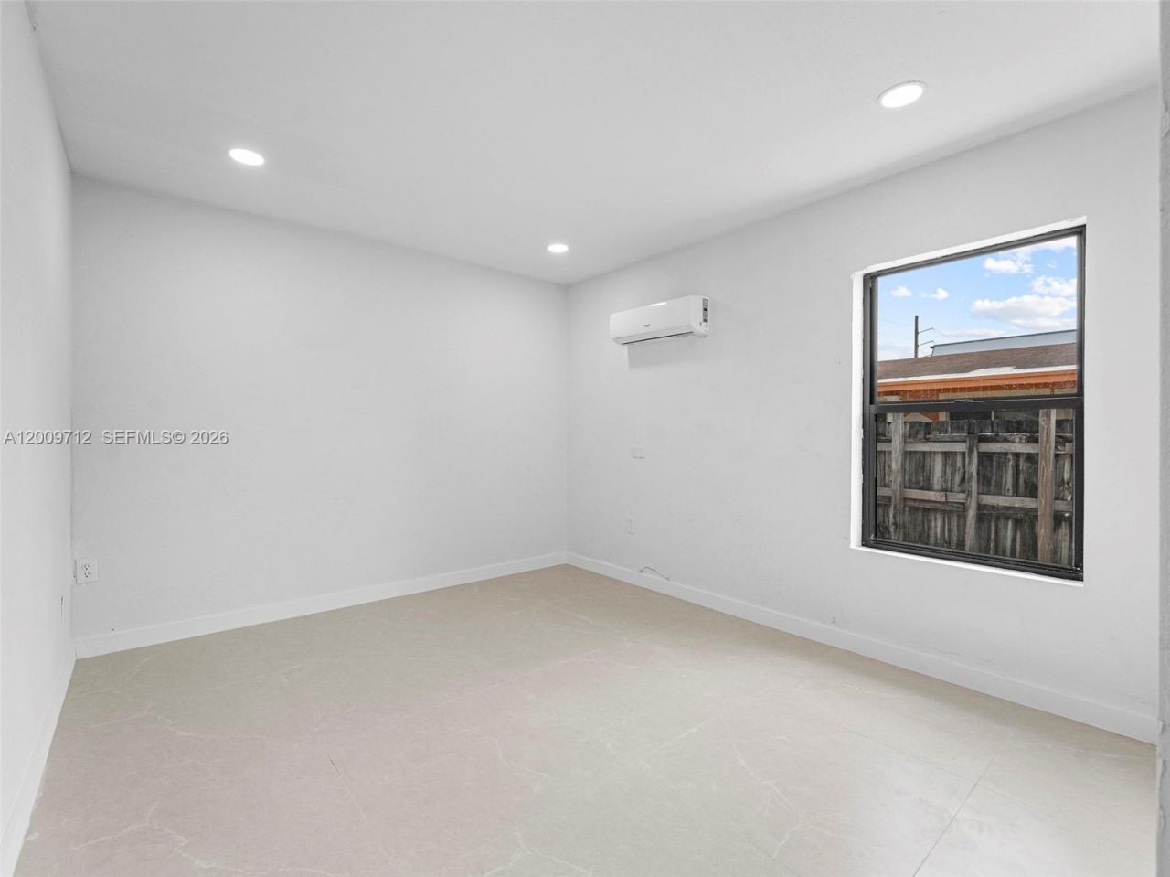 1368 W 29th St , Unit 2, Hialeah, FL 33012 Photo