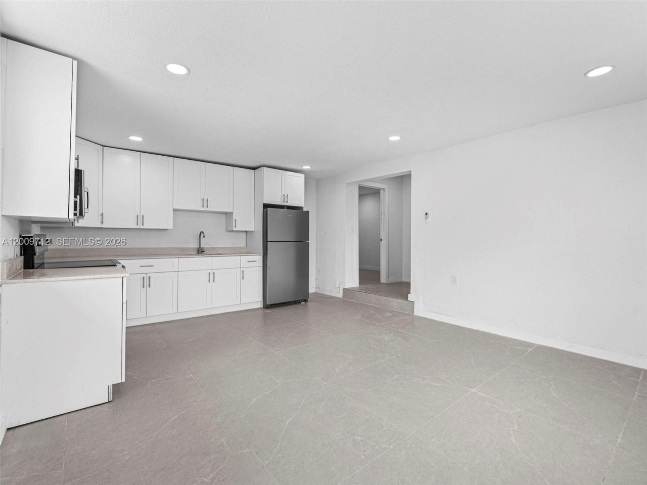 1368 W 29th St, Unit 2, Hialeah, FL 33012 Photo