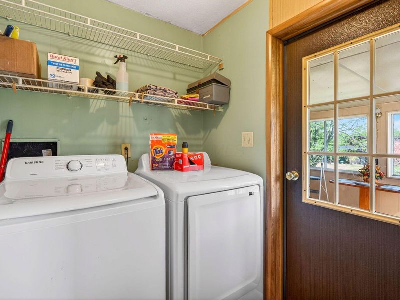 21240 River Road , Circleville, OH 43113 Photo 28