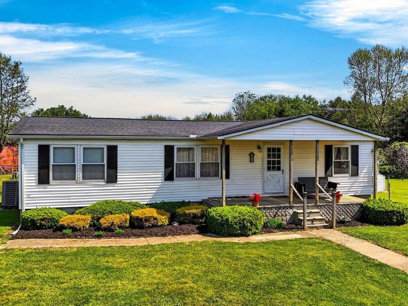 21240 River Road , Circleville, OH 43113 Photo 3