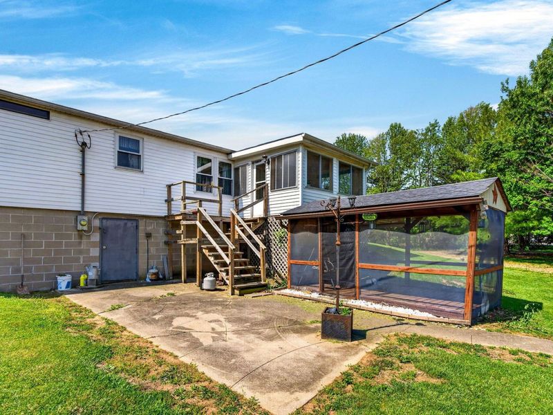 21240 River Road , Circleville, OH 43113 Photo 54