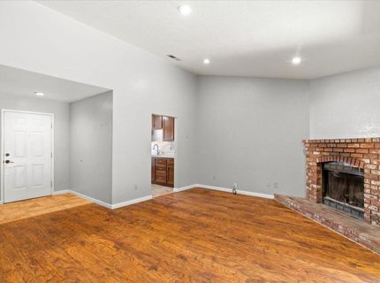 1216 Rolls Royce Ln, Modesto, CA 95351 Photo