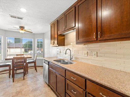 1216 Rolls Royce Ln, Modesto, CA 95351 Photo