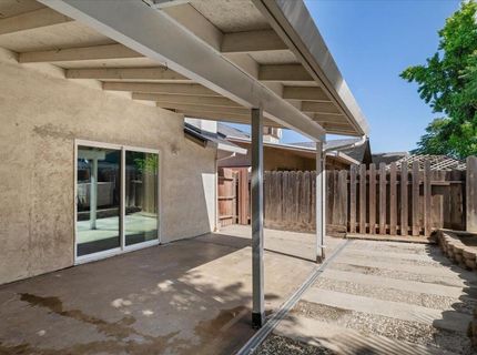 1216 Rolls Royce Ln, Modesto, CA 95351 Photo