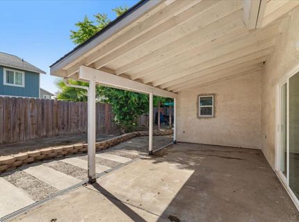 1216 Rolls Royce Ln, Modesto, CA 95351 Photo