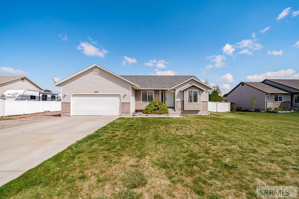 5425 E Elliott Street, Iona, ID 83427 Main Photo