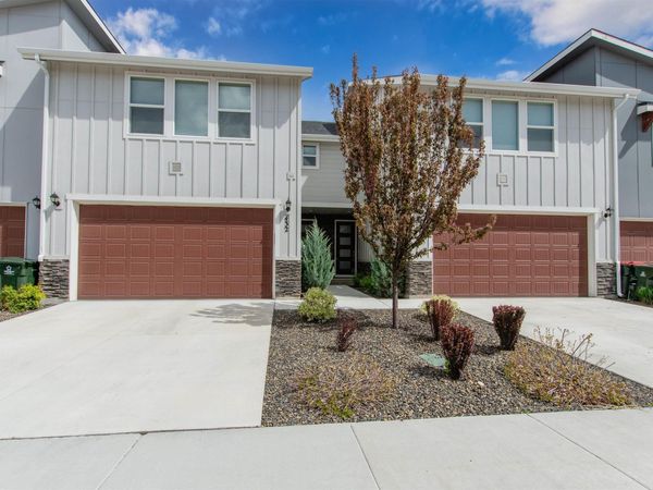 432 N Tessa Lane, Meridian, ID 83642