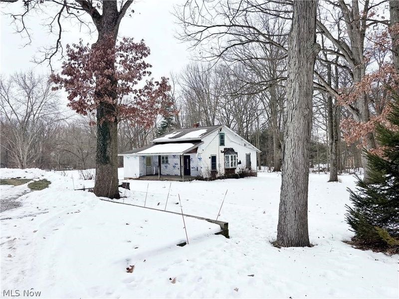 1542 Woods Road, Akron, OH 44306 Photo 3