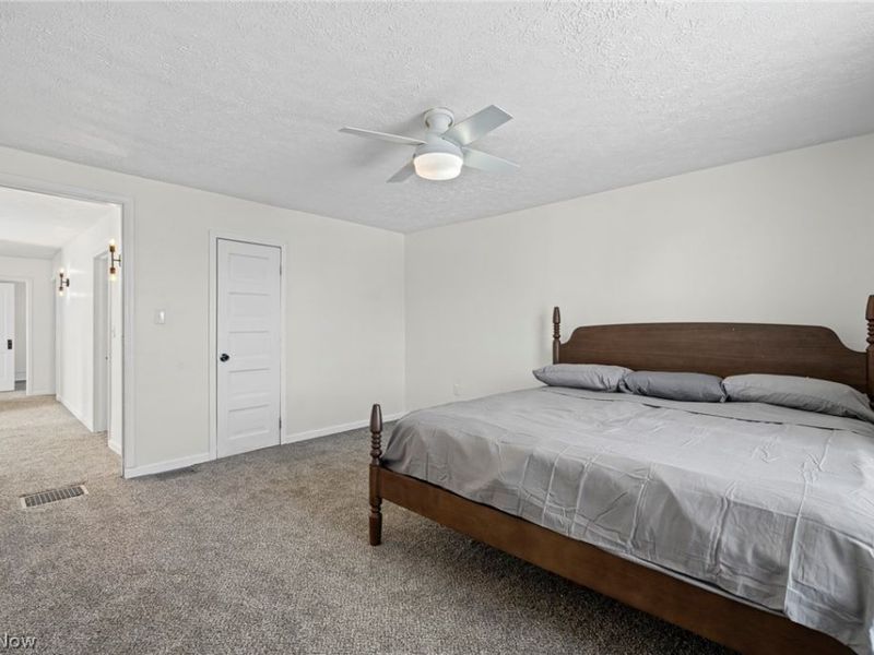 366 Oberlin Avenue, Lorain, OH 44052 Photo 25