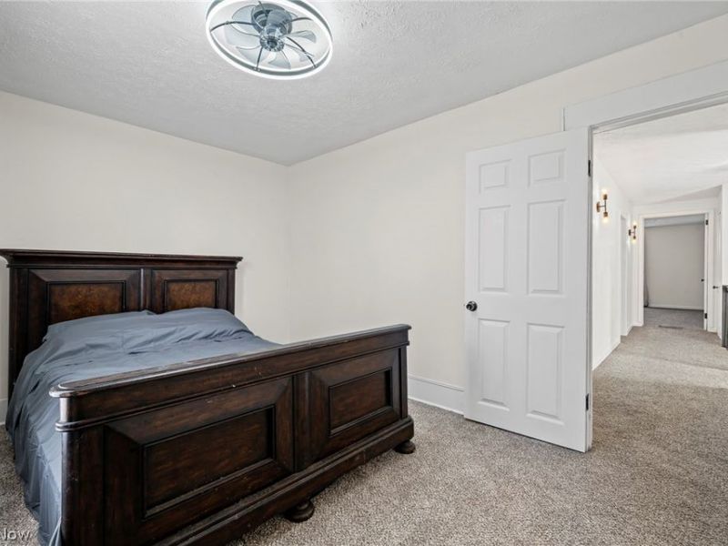 366 Oberlin Avenue, Lorain, OH 44052 Photo 28