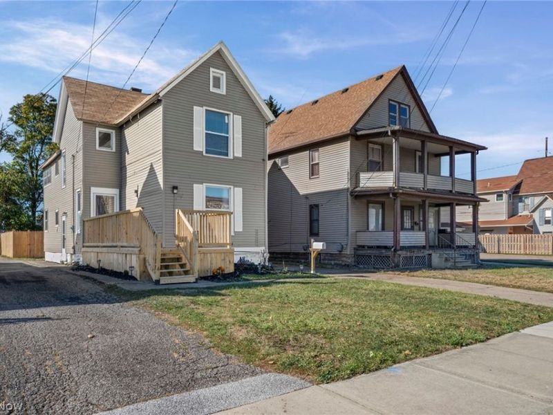 366 Oberlin Avenue, Lorain, OH 44052 Photo 4