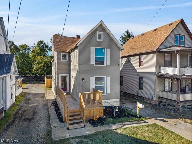 366 Oberlin Avenue, Lorain, OH 44052 Photo 6