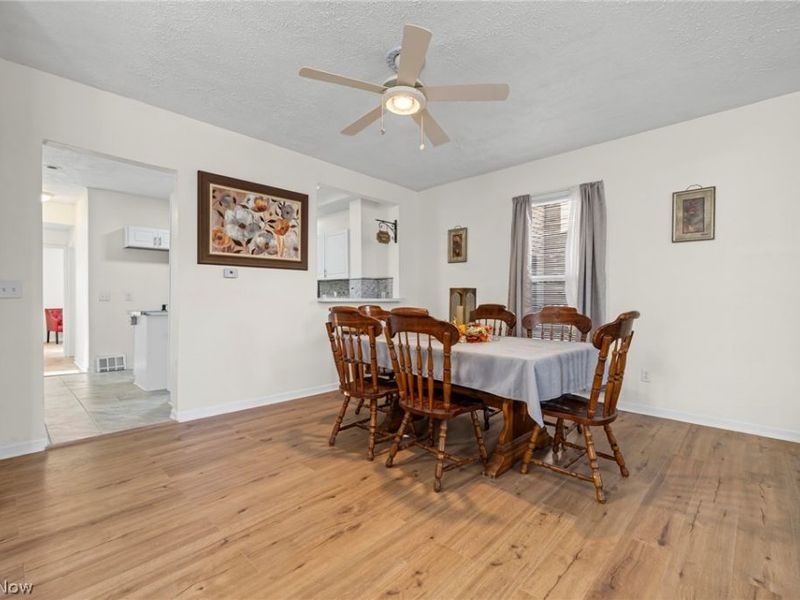 366 Oberlin Avenue, Lorain, OH 44052 Photo 8