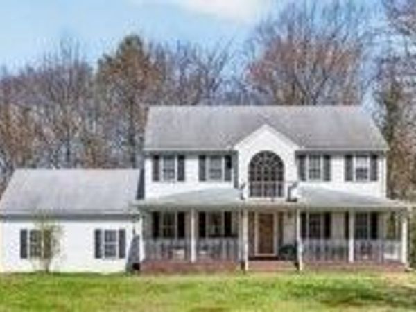 58 Laurel View Rd, Templeton, MA 01468