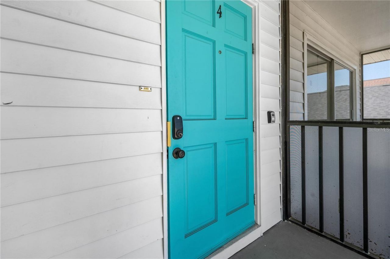 1739 Siesta Drive, Sarasota, FL 34239 Photo