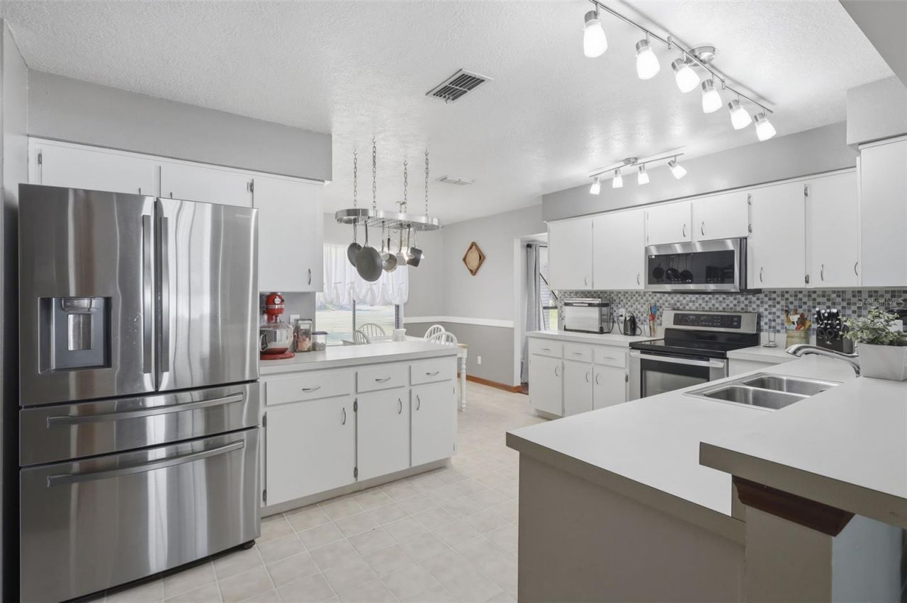 168 Community Drive , Debary, FL 32713 Photo