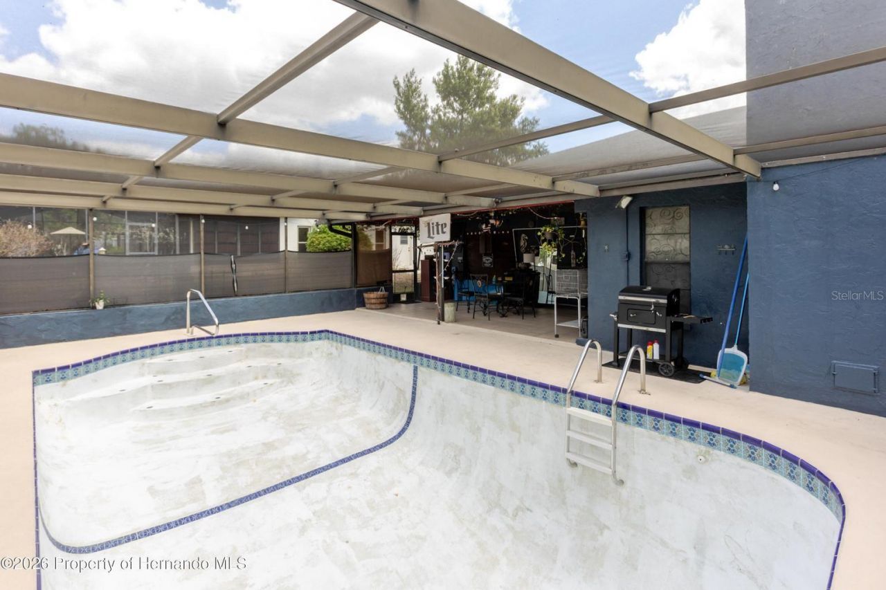 9027 Bonnet Way , Weeki Wachee, FL 34613 Photo