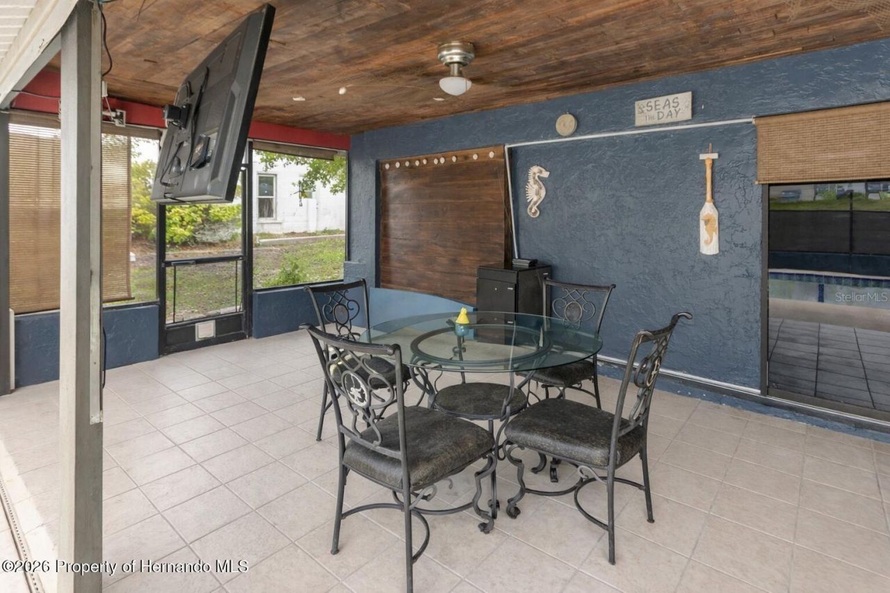 9027 Bonnet Way , Weeki Wachee, FL 34613 Photo
