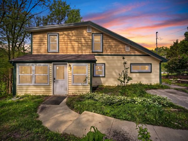 1328 Merle Hay Road, Des Moines, IA 50311