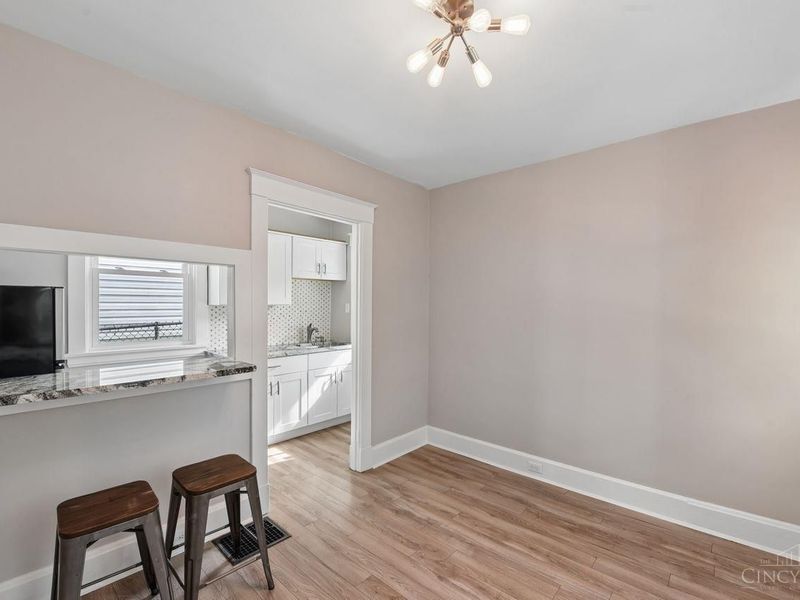 3026 Obryon Street, Cincinnati, OH 45208 Photo 9