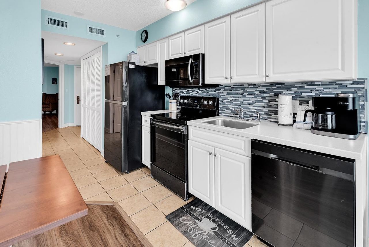 2501 S Ocean Blvd. Photo 12