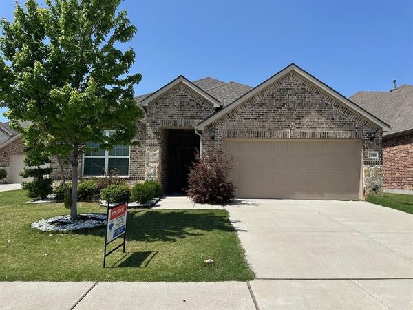 2213 Olivia Lane , Little Elm, TX 75068