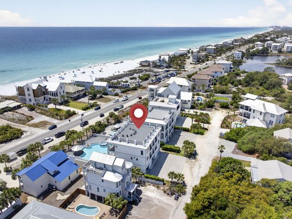 37 W Seahorse Circle, Santa Rosa Beach, FL 32459